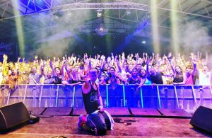 Happy Gang-Cory: Szárnyaltunk, hiszen mindenki...